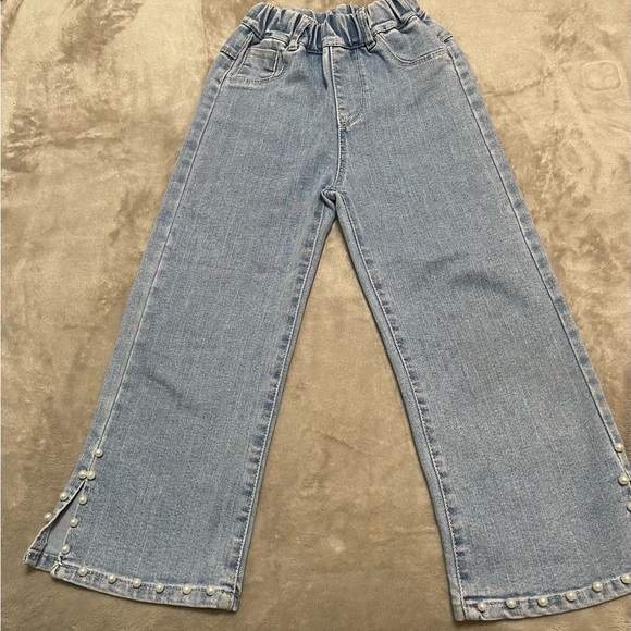 Other - Beautiful girls pants with pearls new